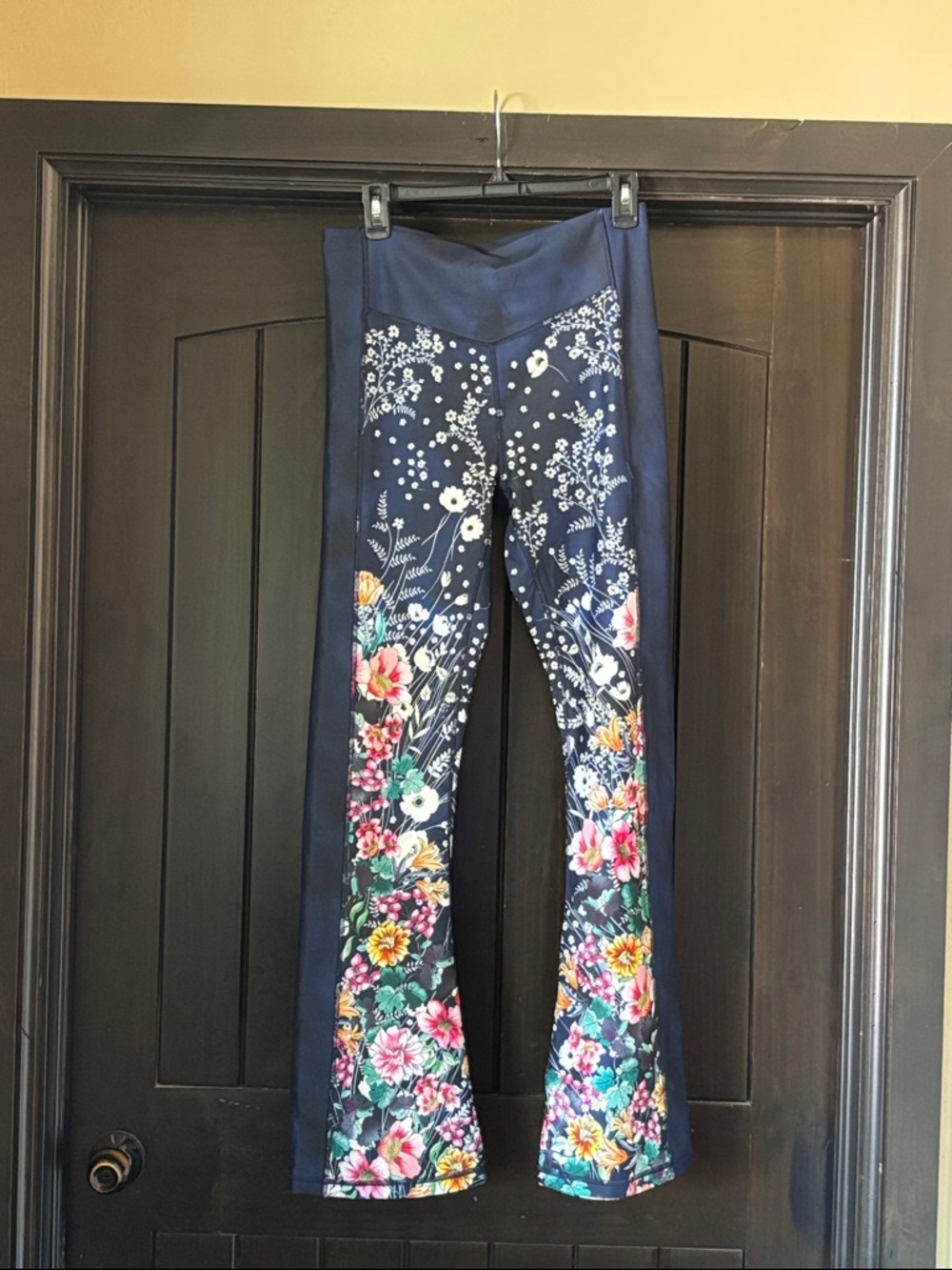 Navy Floral High-Waist Printed Leggings